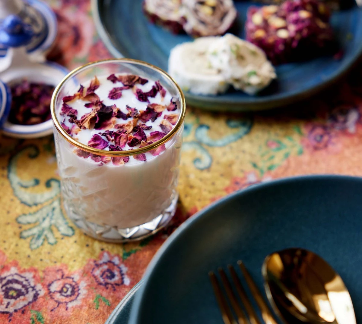 Pasabahce Tumbler Met Gouden Rand Timeless 35.5 Cl - Transparant Goud 4 Stuk(s) 8 Pasabahce Tumbler Met Gouden Rand Timeless 35.5 Cl - Transparant Goud 4 Stuk(s) - Afbeelding 8