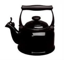 Le Creuset Tradition Fluitketel - 2.1 L - Ebbenzwart -Aanbiedingen Keukengerei Winkel 1200x1127 5