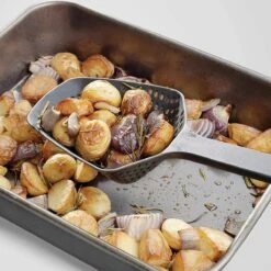 Joseph Joseph Scoop Plus Vergietlepel - Schuimspaan - Frituurschep -Aanbiedingen Keukengerei Winkel 1200x1200 134