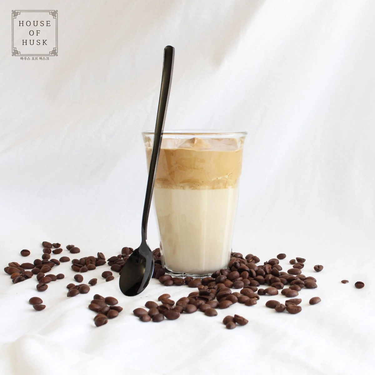 House Of Husk Latte Macchiato Lepels Set - Lange Theelepels - Koffielepels - Longdrinklepels - Sorbetlepels - Barlepel - RVS - 6 Stuks - 20CM - Zwart 3 House Of Husk Latte Macchiato Lepels Set - Lange Theelepels - Koffielepels - Longdrinklepels - Sorbetlepels - Barlepel - RVS - 6 Stuks - 20CM - Zwart - Afbeelding 3