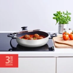 BRABANTIA INDU+ Hapjespan - Keramische Antiaanbaklaag - Met Deksel - Ø 28 Cm - Inductie - Pfas Vrij 9 BRABANTIA INDU+ Hapjespan - Keramische Antiaanbaklaag - Met Deksel - Ø 28 Cm - Inductie - Pfas Vrij -Aanbiedingen Keukengerei Winkel 1200x1200 529