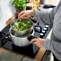 Springlane Roestvrijstalen Snelkookpan - Inductie - Pressure Cooker - 6,0 L Met Stoommand -Aanbiedingen Keukengerei Winkel 1200x1200 691