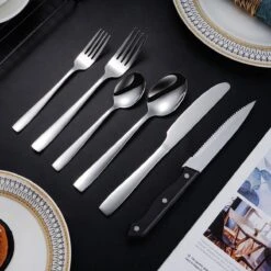 Deleca 8 Persoons Bestekset (48-delig) - Lepels, Messen, Vorken & Steakmessen - Vaatwasserbestendig - Zilver / RVS -Aanbiedingen Keukengerei Winkel 1200x1200 71