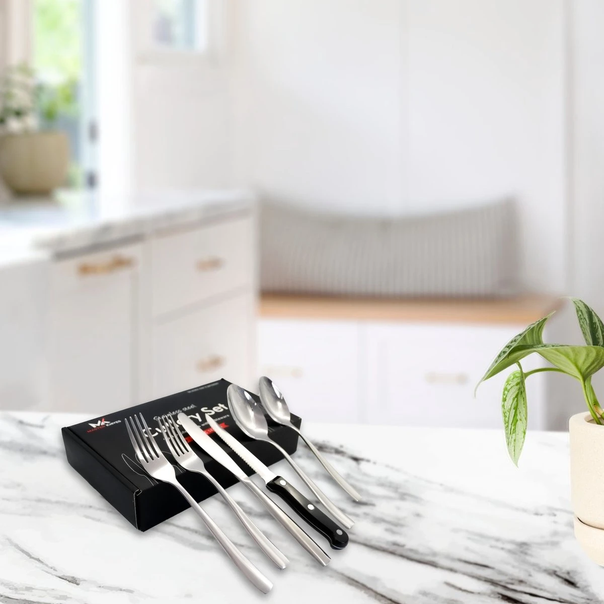Master Knives 6 Persoons Bestekset (36-delig) - Lepels, Messen, Vorken & Steakmessen - Vaatwasserbestendig - Zilver / RVS 9 Master Knives 6 Persoons Bestekset (36-delig) - Lepels, Messen, Vorken & Steakmessen - Vaatwasserbestendig - Zilver / RVS - Afbeelding 9