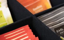 CasaLupo Theedoos Zwart 6-vaks - Met Fluweel - 24 X 16 Cm -Aanbiedingen Keukengerei Winkel 1200x751 3