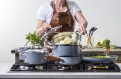 GreenPan Mayflower Pro Pannenset - 10-delig - Grijs - Inductie - PFAS-vrij -Aanbiedingen Keukengerei Winkel 1200x789