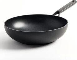 KitchenAid Classic Forged Aluminium Wok ø28cm - Zwart - Inductie - Anti-aanbak 28 KitchenAid Classic Forged Aluminium Wok ø28cm - Zwart - Inductie - Anti-aanbak -Aanbiedingen Keukengerei Winkel 1200x941 1