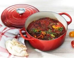 Le Creuset Braadpan Signature Kersenrood - ø 28 Cm / 6.7 Liter 19 Le Creuset Braadpan Signature Kersenrood - ø 28 Cm / 6.7 Liter -Aanbiedingen Keukengerei Winkel 1200x946 4