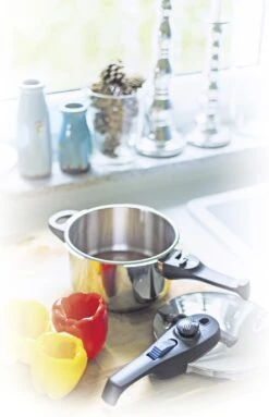 ELO Praktika Plus XS Snelkookpan 2,7 Liter 6 ELO Praktika Plus XS Snelkookpan 2,7 Liter -Aanbiedingen Keukengerei Winkel 774x1200 1